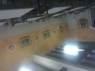 Neptuno 3* يوريت دي مار